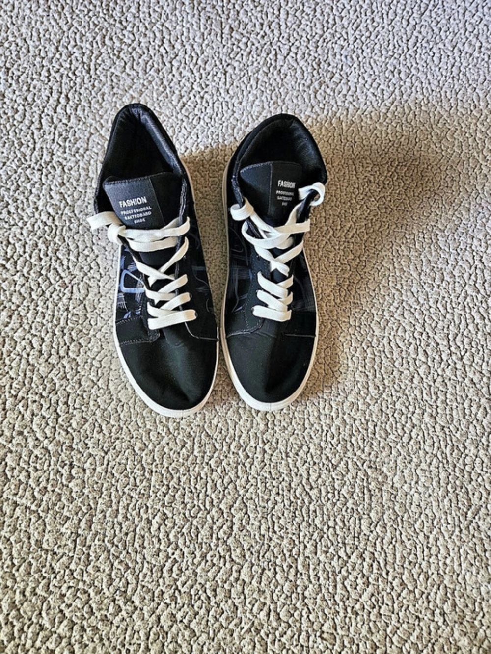 Abstract Print Sneakers in Black & Blue